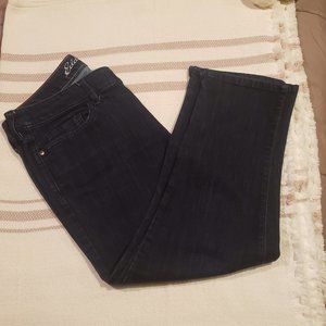 EUC Eddie Bauer curvy crop jeans